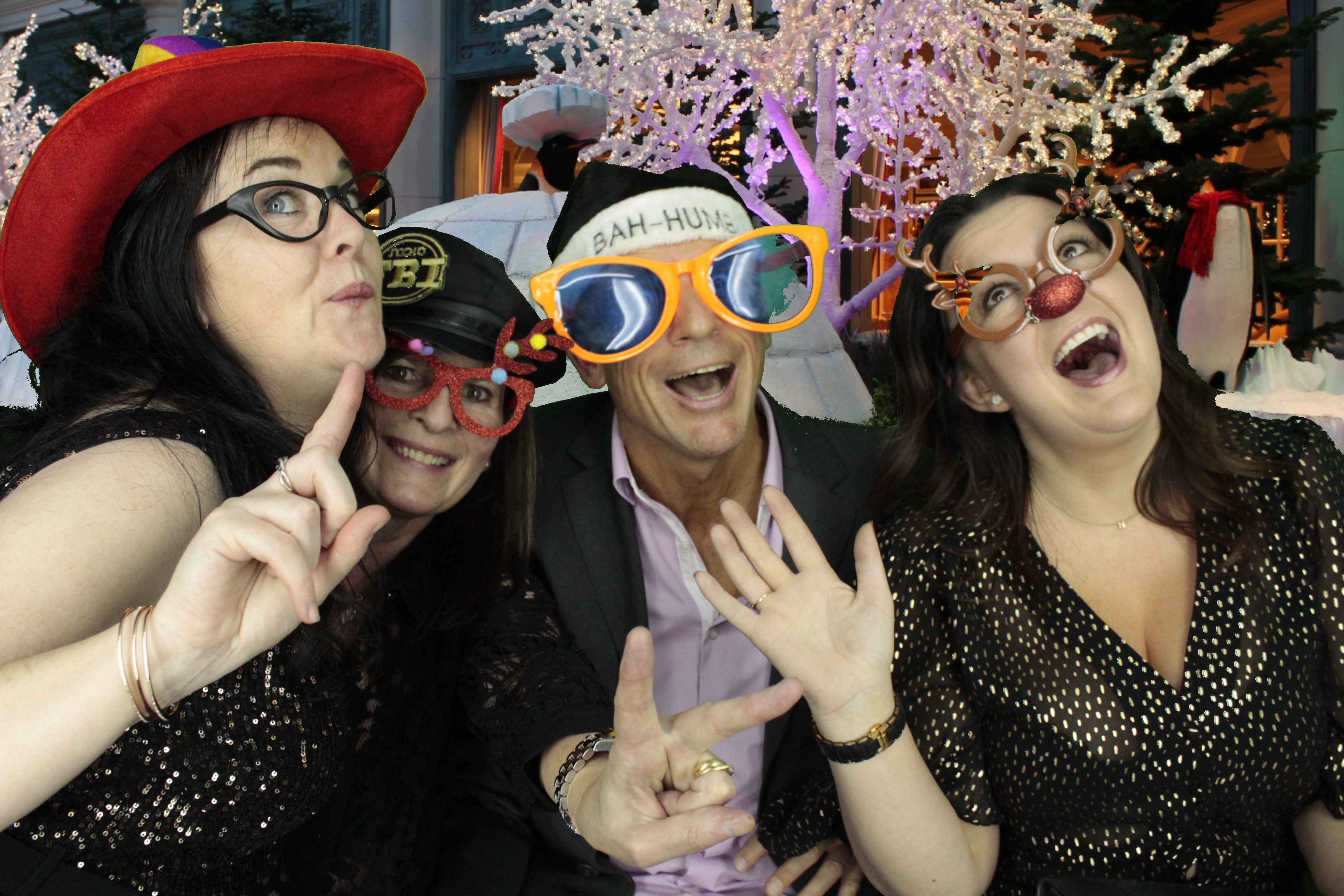 Ocean Network Express Christmas Party 2019 | View more photos from the event at gallery.myphotoboothexperience.co.uk/u/MyPhotoBoothExperienceLtd/Ocean-Network-Express-Christmas-Party-2019